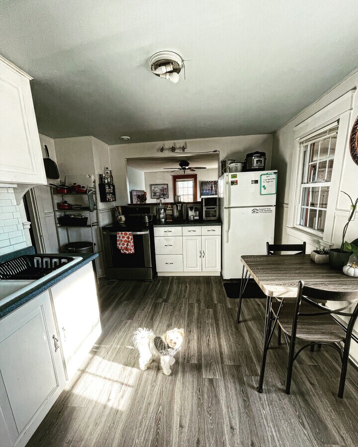 Photo - 177 Kennedy Memorial Dr