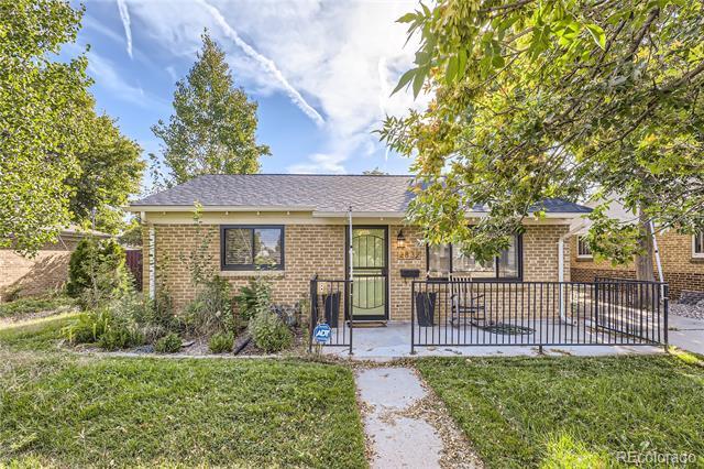 Photo - 2832 Pontiac St