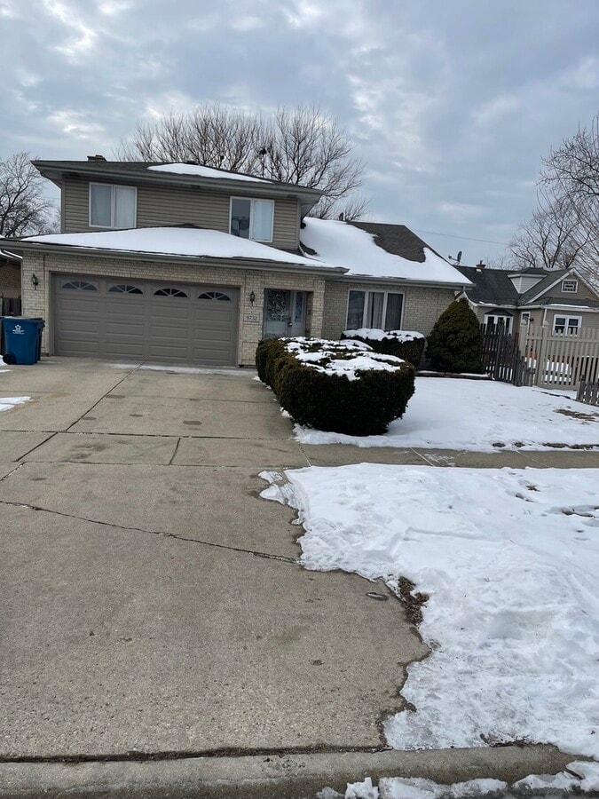 Photo - 9732 Austin Ave