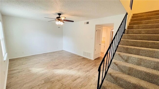 Photo - 3517 Westchester Ave Unidad 101