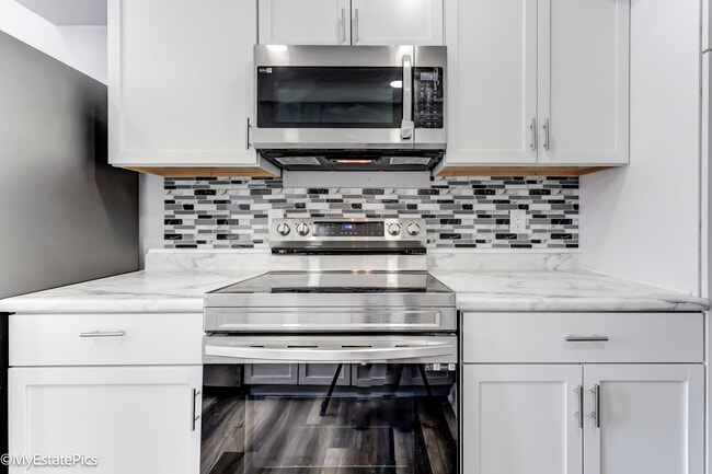 Photo - 43449 Arbor Way W Unit 200