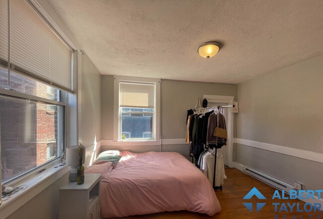 Photo - 172 Endicott St