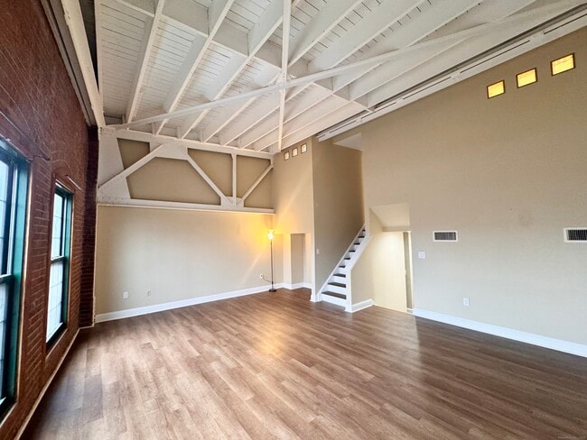 Photo - 1 Front St Unit 113