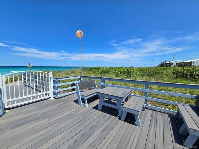 Photo - 2375 NE Ocean Blvd Unidad 104