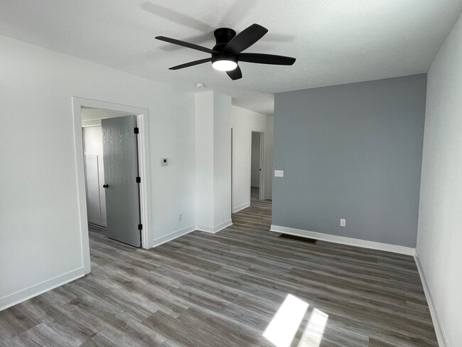 Photo - 2275 W 11th St Unit Up