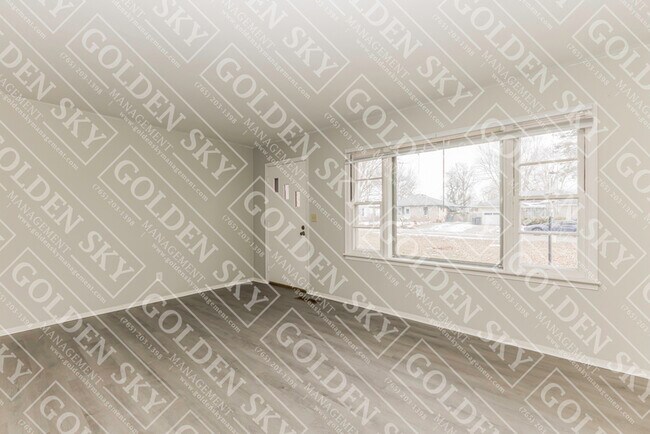 Photo - 2505 N Janney Ave