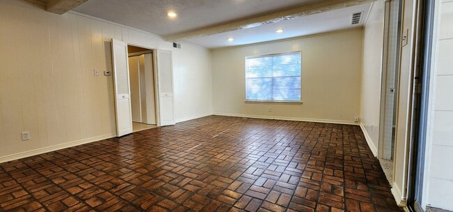 Photo - 7737 Village Trail Dr