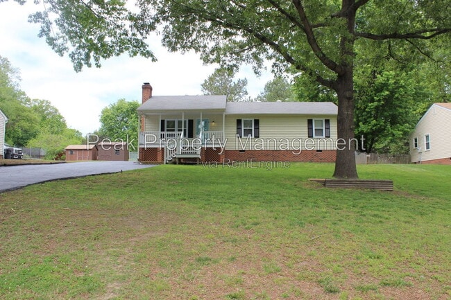 Photo - 6452 Lakeway Dr