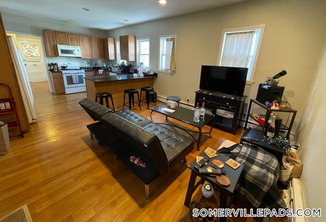 Photo - 6 Warner St Apartment Unit 1