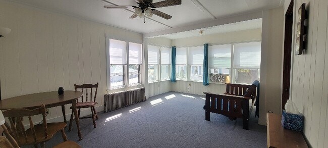 Photo - 361 Lakeside Ave Unit 2