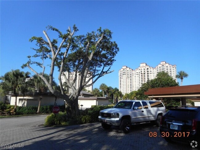 Building Photo - 6770 Pelican Bay Blvd Unit 231 Rental