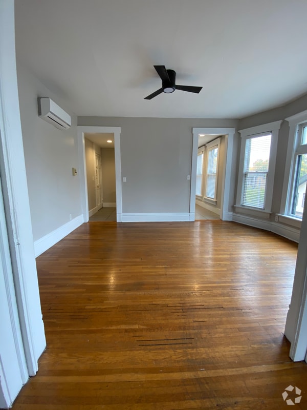 Building Photo - 259 W 4th Ave Rental