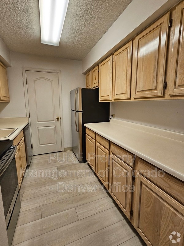 Building Photo - 1020 15th St Unit 7L Rental