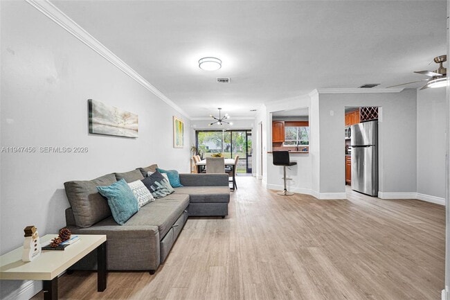 Photo - 2149 Discovery Cir W