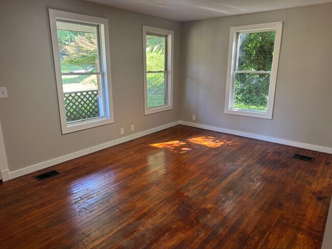 228 Baker St