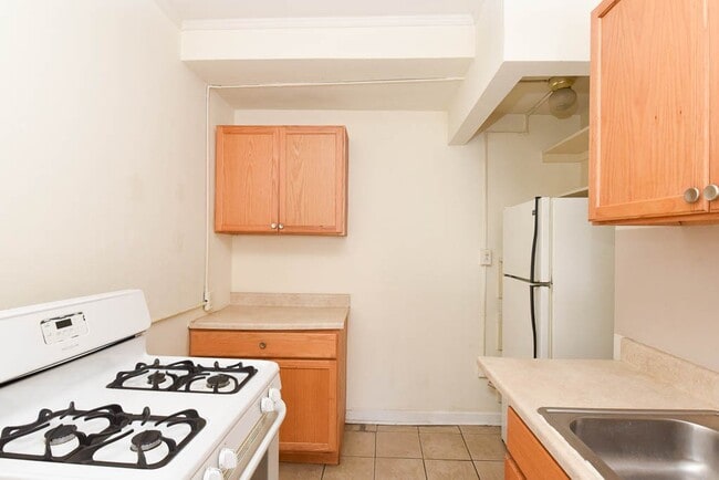 Photo - 1211 W Elmdale Ave Unit F3