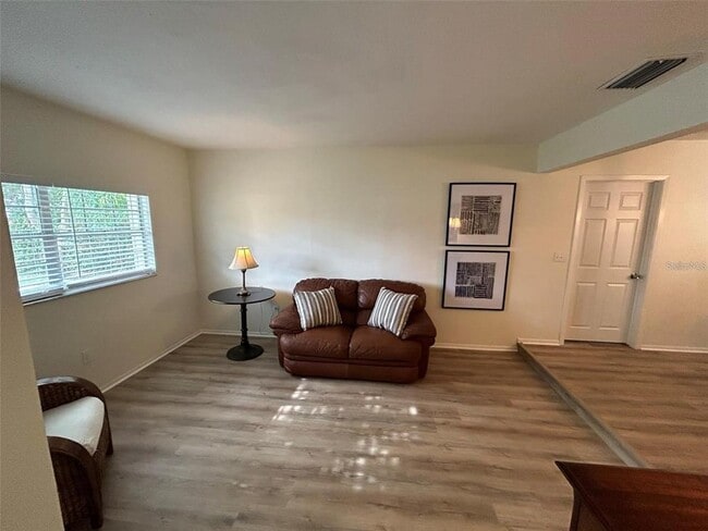 Photo - 6000 13th St N