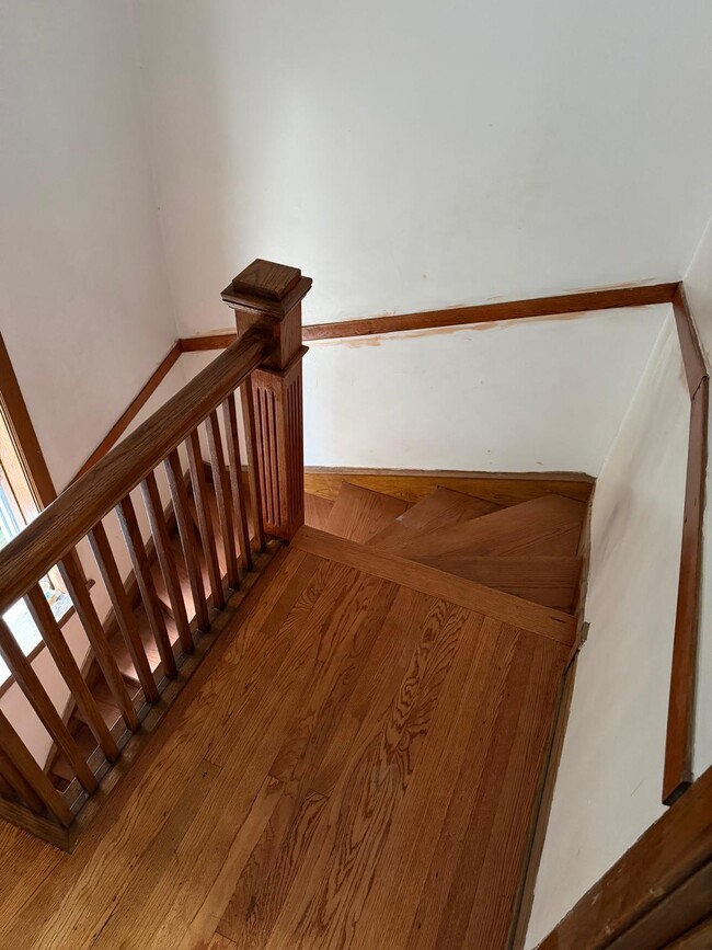 Photo - 3936 W Cornelia Ave Unit 2 nd floor