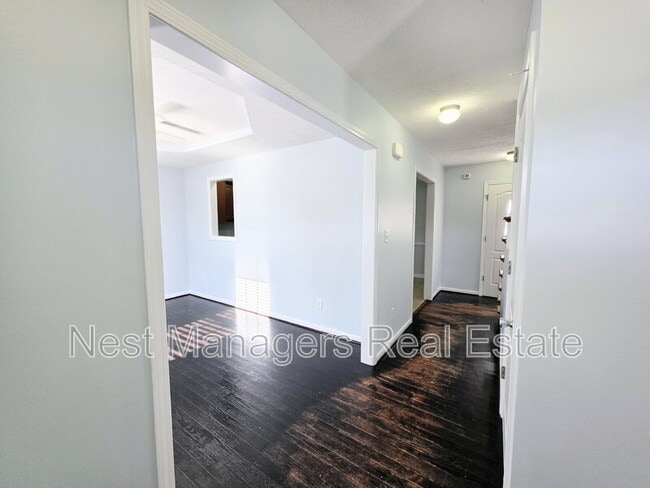 Photo - 2604 Daniel Boone Ln