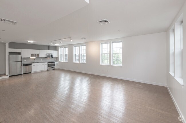 2 BR, 2.5 BA
