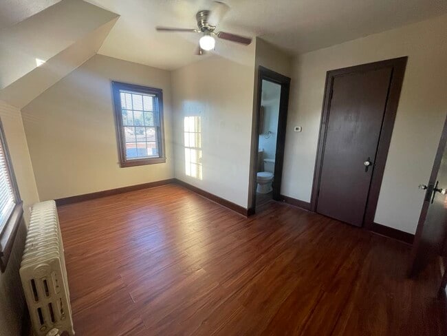 Photo - 109 Stewart St Unit 2