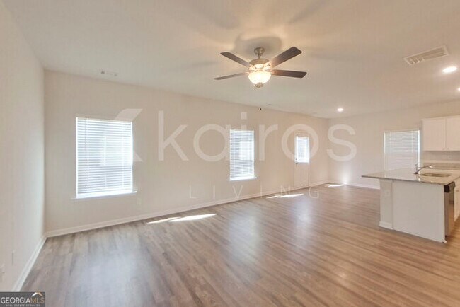 3564 Bridgewood Dr