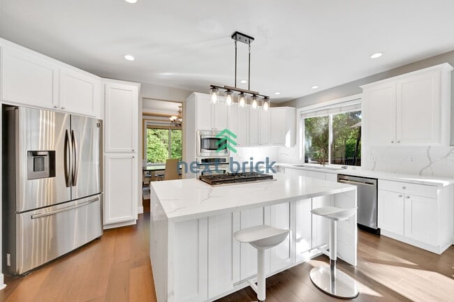 Photo - 4 BED & 3 BATH SINGLE FAMILY HOUSE FOR RENT