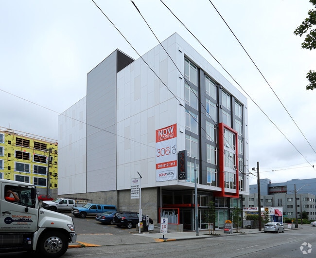 Building Photo - 306 Queen Anne