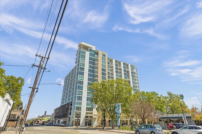 222 Broadway Unit 1208