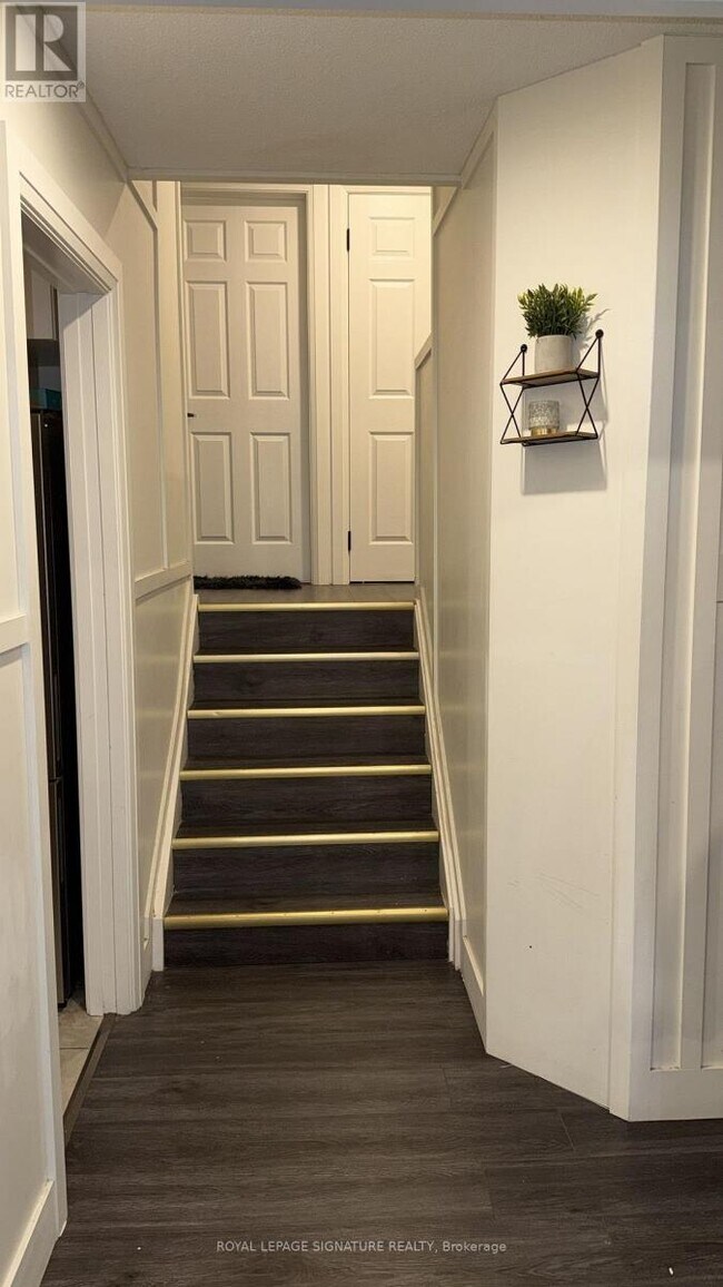 Photo - 44 Oren Blvd