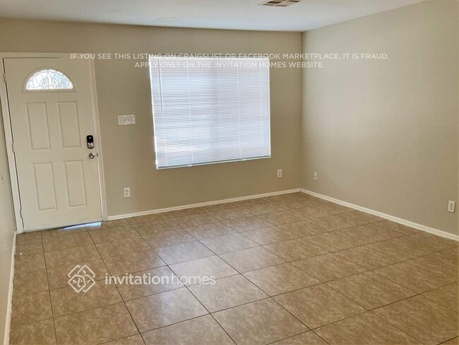 Photo - 250 Dakota St