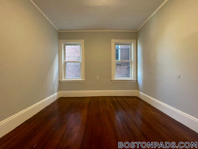 Photo - 247 Boston St Unidad 1