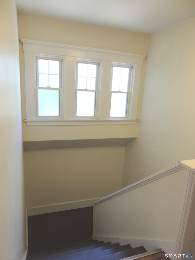 Photo - 382 Winthrop Ave Unit 3