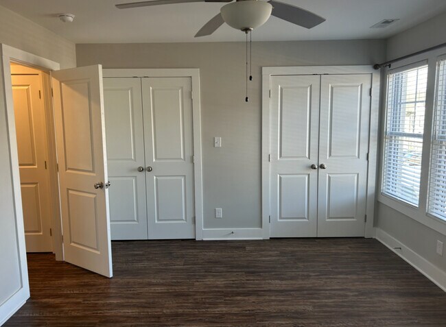 Photo - 66 English Commons Dr