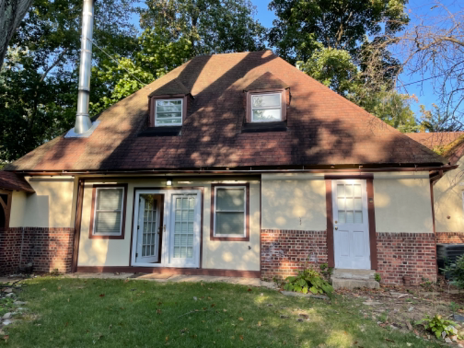 Building Photo - 443 N Highland Ave Rental