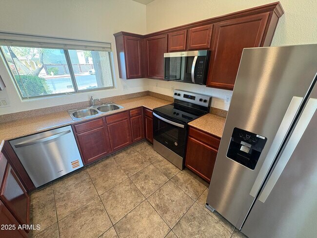 Photo - 7709 S 63rd Dr