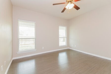 Photo - 313 Caladium Dr