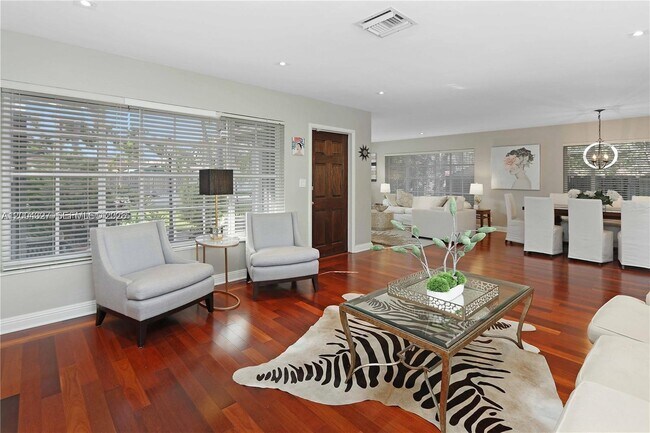 Photo - 1147 Buchanan St