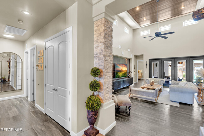 Photo - 14812 Long Shadow Ave