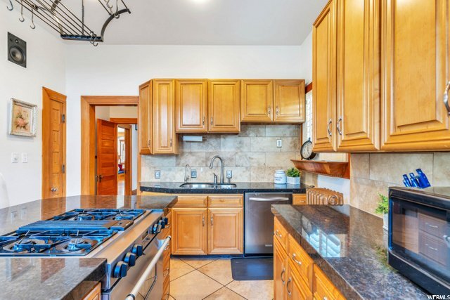 Photo - 5857 E 1st Ave