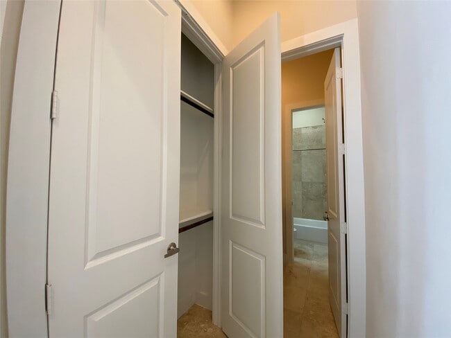 Photo - 74 N Hutcheson St