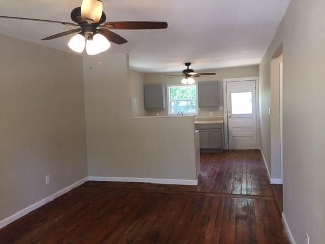 Photo - 1109 Emile St