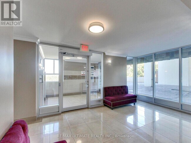 Photo - 541 Blackthorn Ave Unit 110