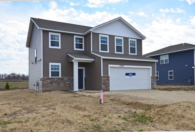Building Photo - 23465 Ashbury Dr