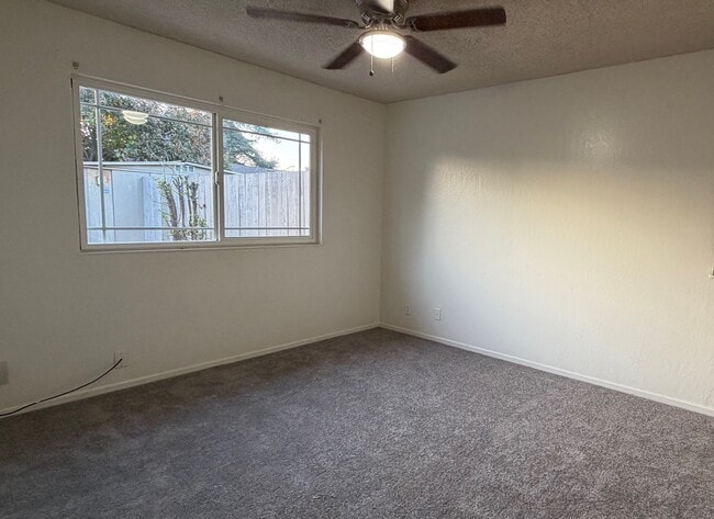 Photo - 3263 Lake Arrowhead Ave