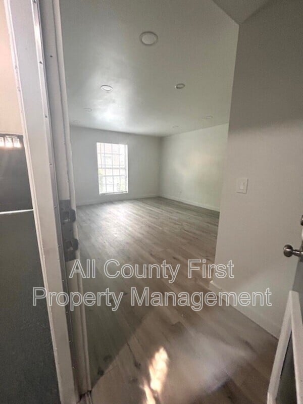 Photo - 5641 Kingsport Dr