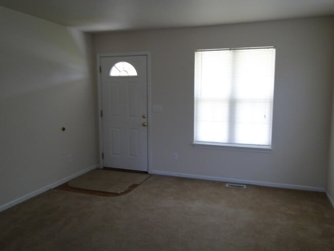Photo - 6148-MF2-E1 Unit A