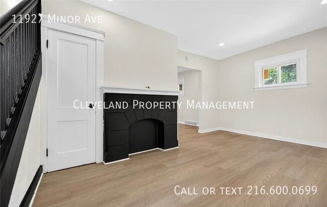 Photo - 11927 Minor Ave