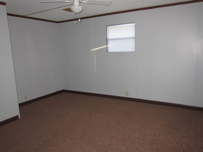 Photo - 2 Bedroom Mobile Home in Ray City