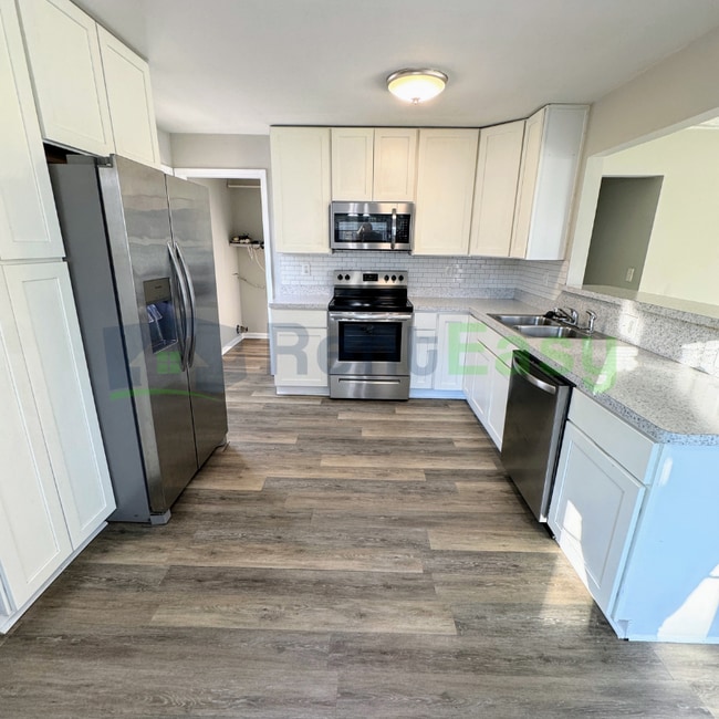 Photo - 1327 Hazel Ave